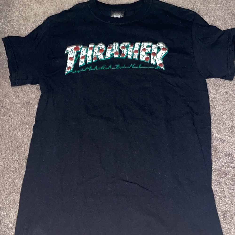 Thrasher black T-shirt- size small